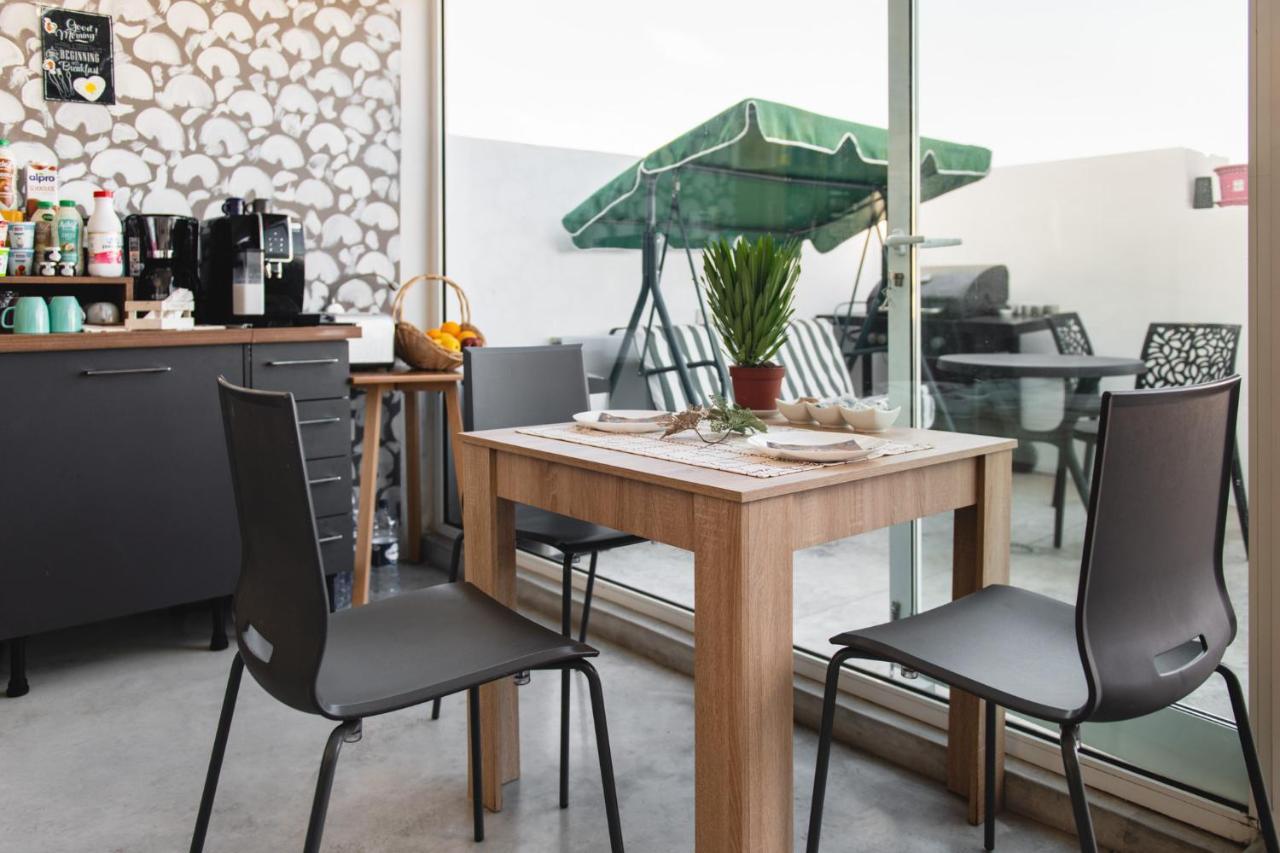 Privilege Suite Pieta Ngoại thất bức ảnh