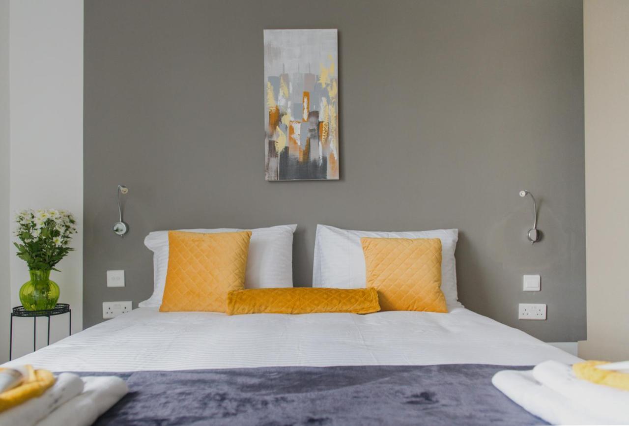 Privilege Suite Pieta Ngoại thất bức ảnh